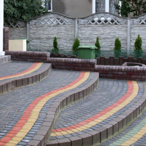 стоимость работ по укладке тротуарной плитки